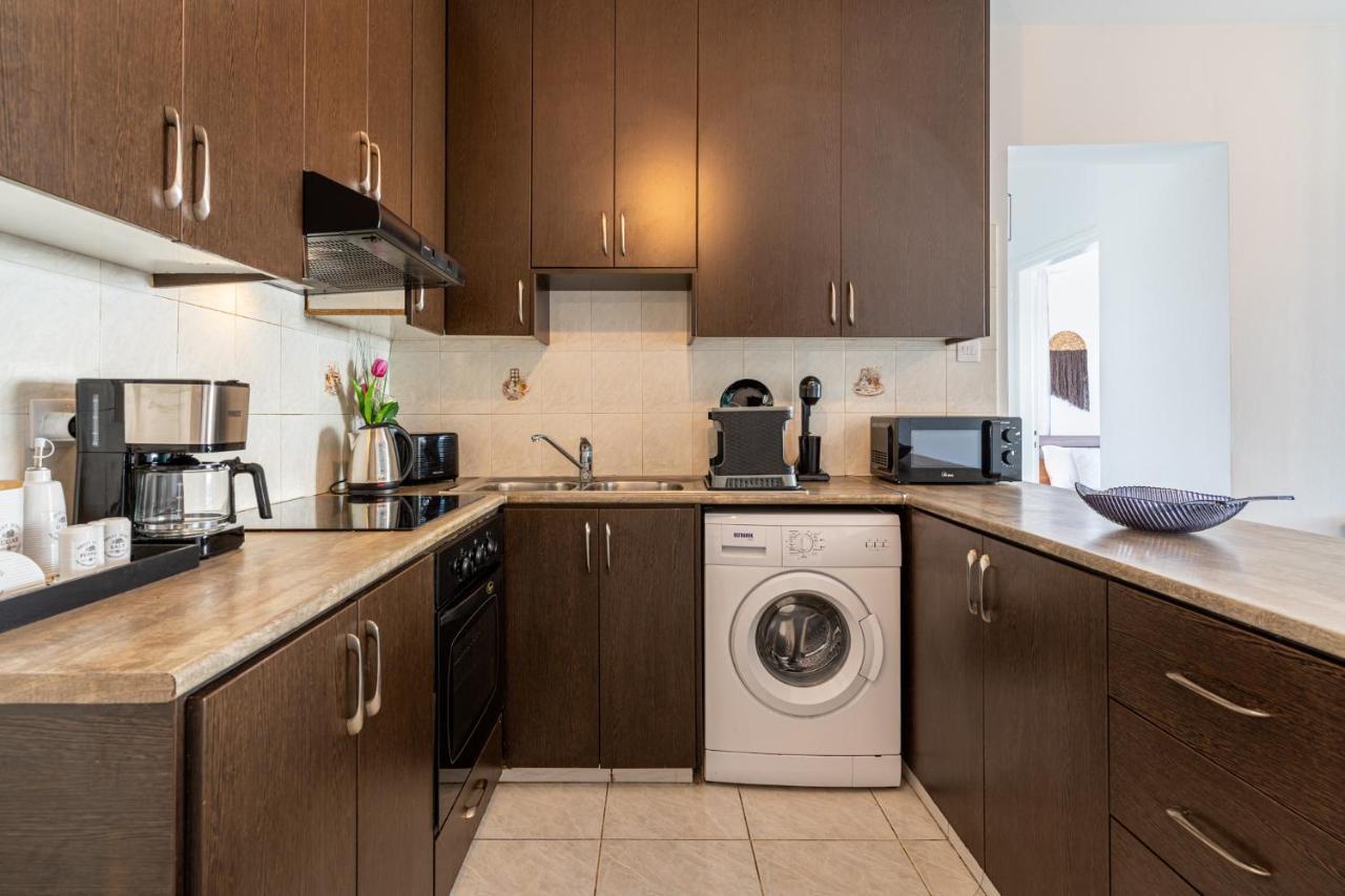 Araminta 2-Bedroom Apartment In Larnaca Bagian luar foto